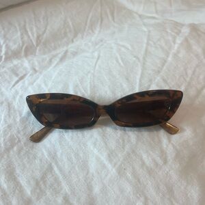 Tortoise Shell Cat-Eye Sunglasses